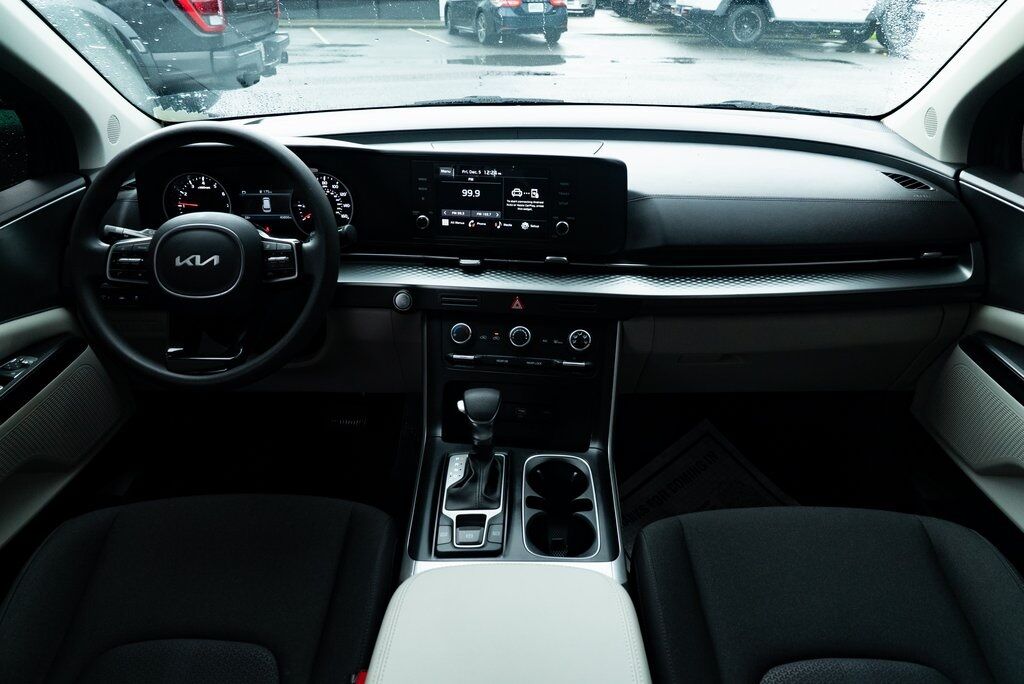 2024 Kia Carnival LX Milwaukie OR