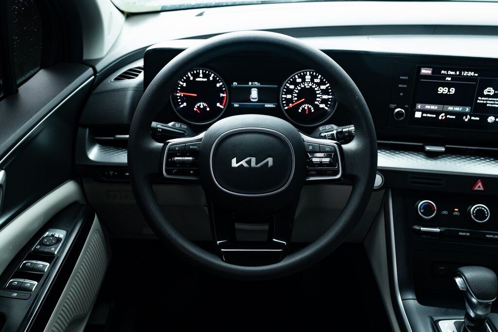 2024 Kia Carnival LX Milwaukie OR