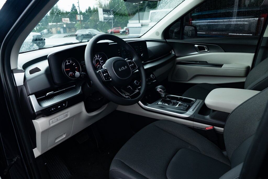 2024 Kia Carnival LX Milwaukie OR