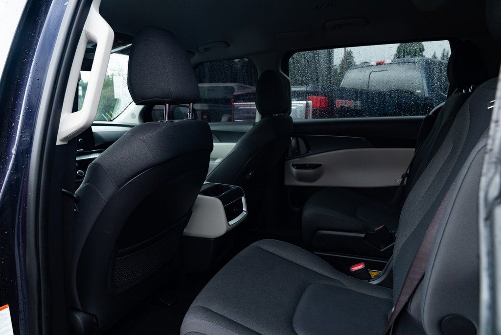 2024 Kia Carnival LX Milwaukie OR