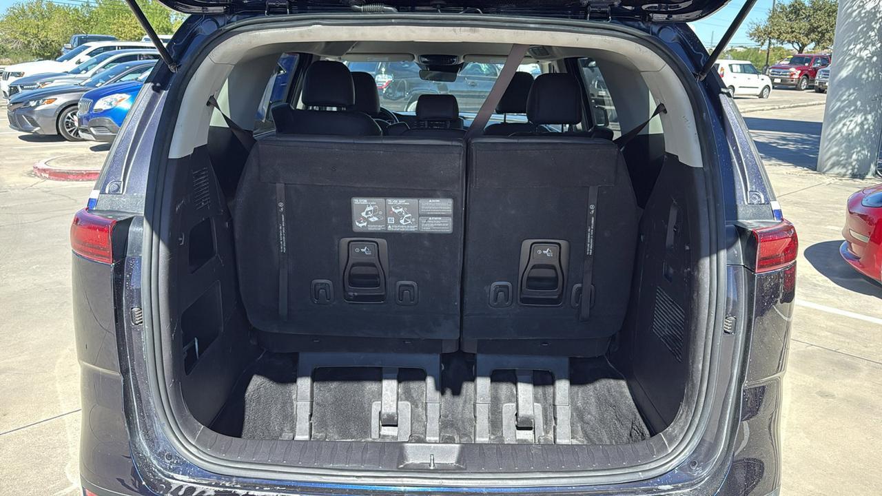 2024 Kia Carnival LX New Braunfels TX