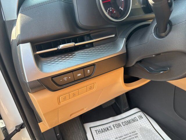 2024 Kia Carnival LX Carbondale IL