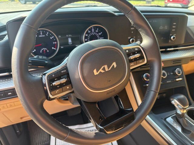 2024 Kia Carnival LX Carbondale IL
