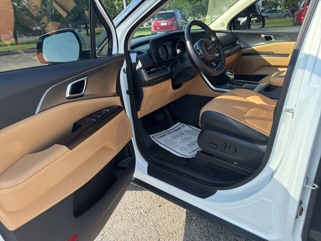 2024 Kia Carnival LX Carbondale IL