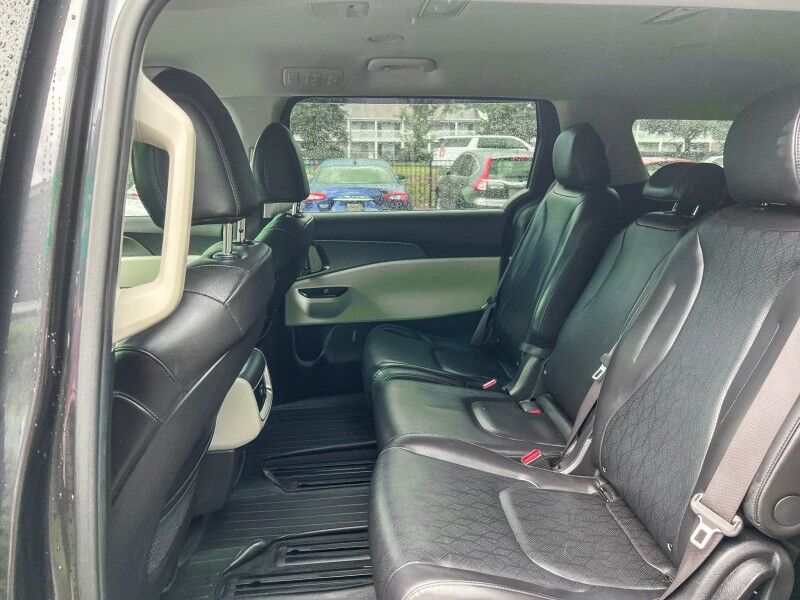 2024 Kia Carnival LX Wilmington NC