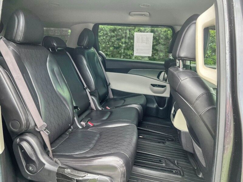 2024 Kia Carnival LX Wilmington NC