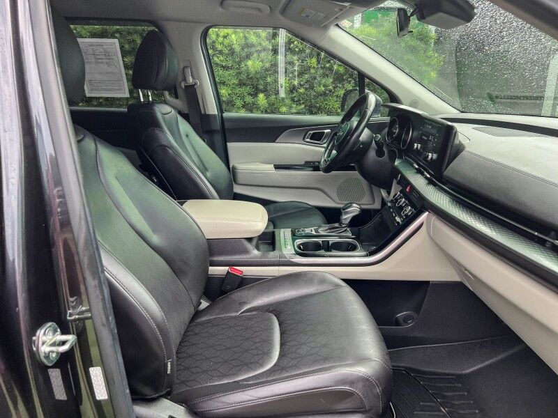 2024 Kia Carnival LX Wilmington NC