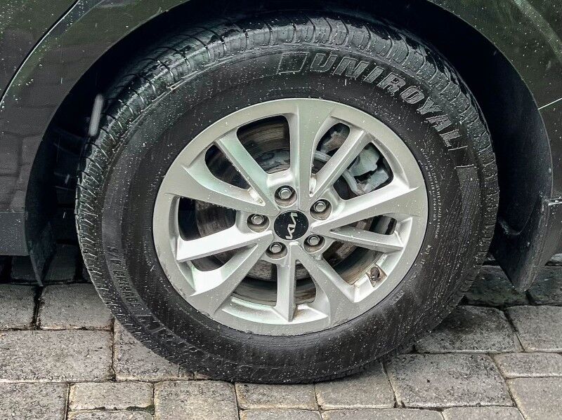 2024 Kia Carnival LX Wilmington NC
