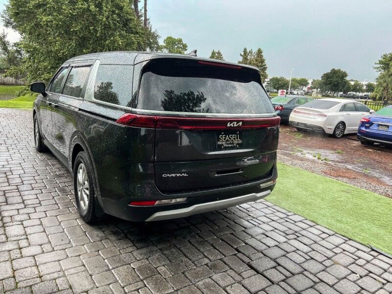2024 Kia Carnival LX Wilmington NC