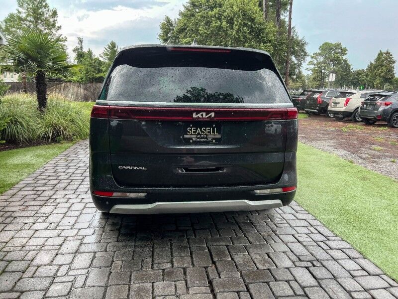 2024 Kia Carnival LX Wilmington NC