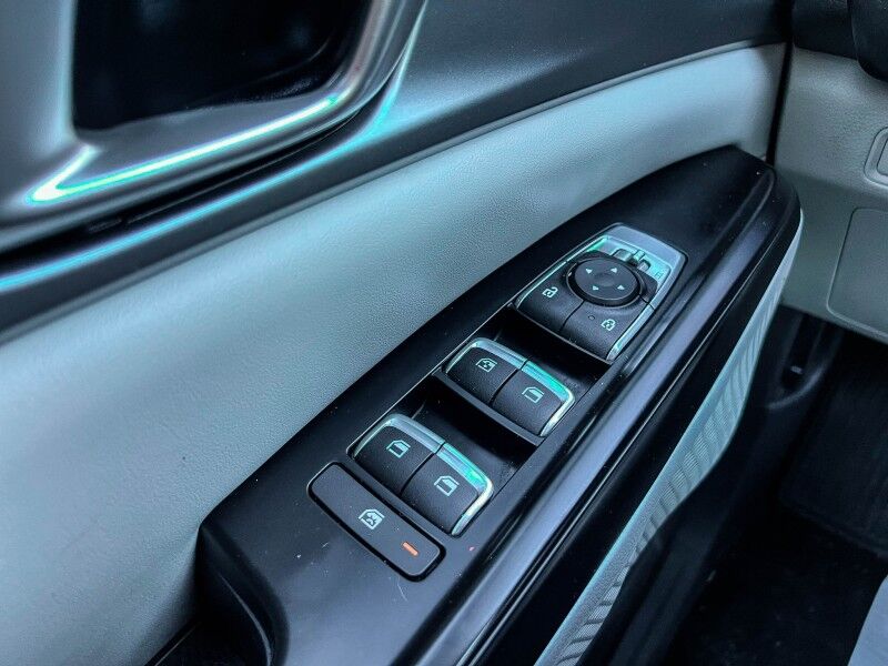 2024 Kia Carnival LX Wilmington NC