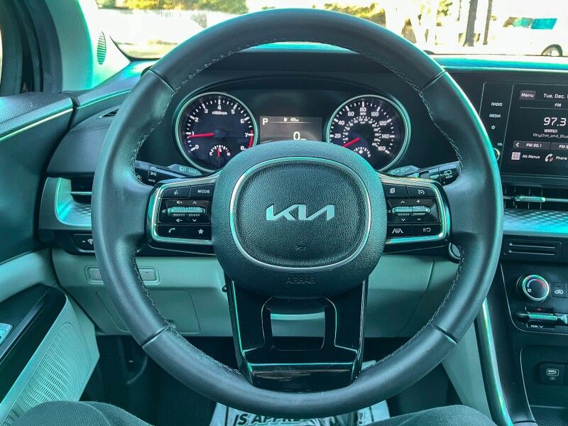 2024 Kia Carnival LX Wilmington NC
