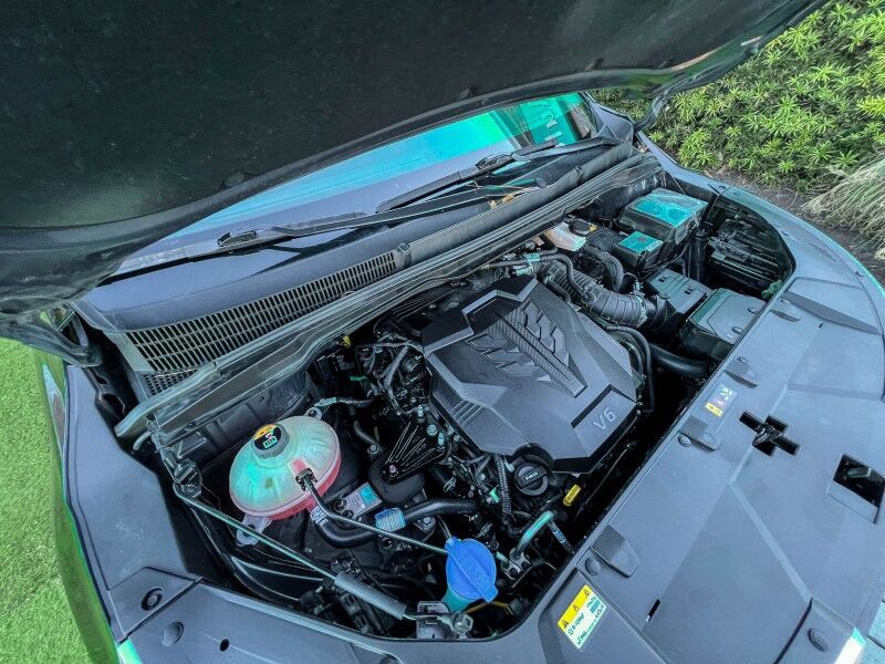 2024 Kia Carnival LX Wilmington NC