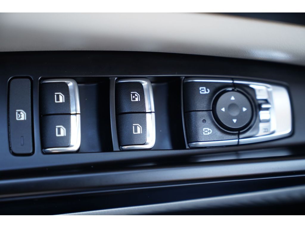 2024 Kia Carnival LX with Seat Package Huntington UT