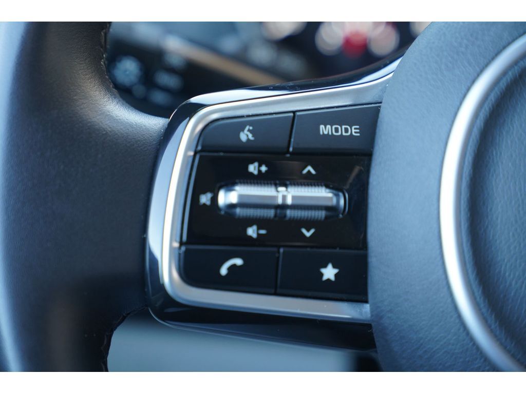 2024 Kia Carnival LX with Seat Package Huntington UT