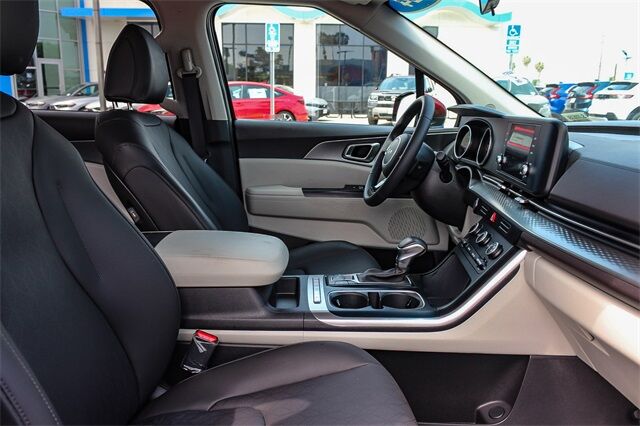 2024 Kia Carnival LX El Monte CA