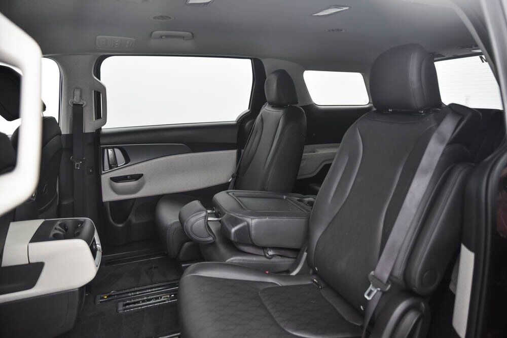 2024 Kia Carnival MPV LX Akron OH