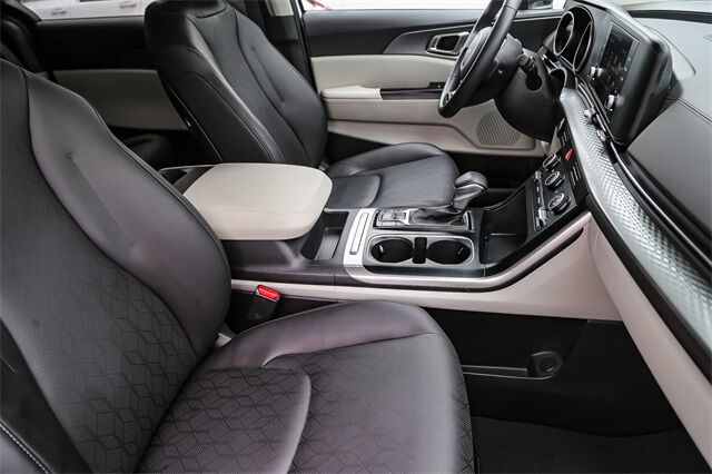 2024 Kia Carnival MPV LX Renton WA