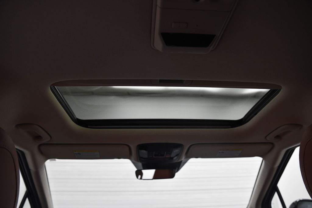 2024 Kia Carnival MPV SX Prestige Akron OH