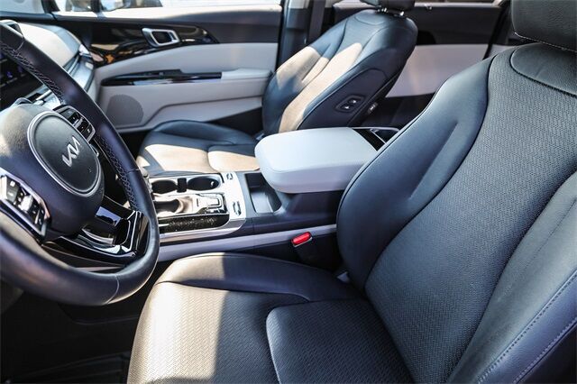 2024 Kia Carnival MPV SX Prestige Tacoma WA