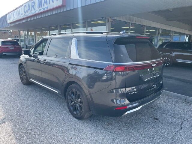 2024 Kia Carnival SX
