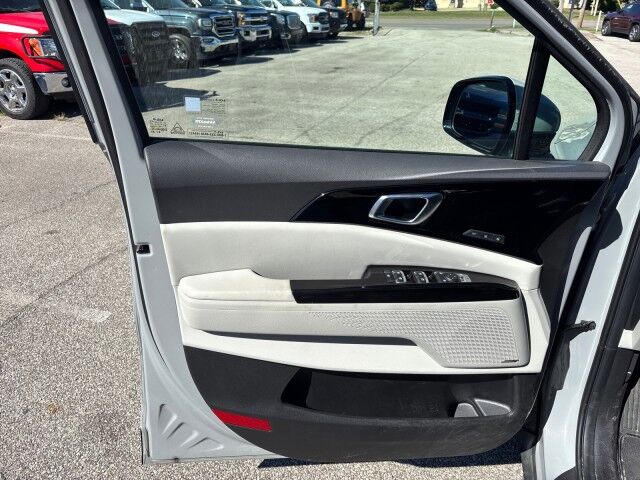 2024 Kia Carnival SX Cleveland OH