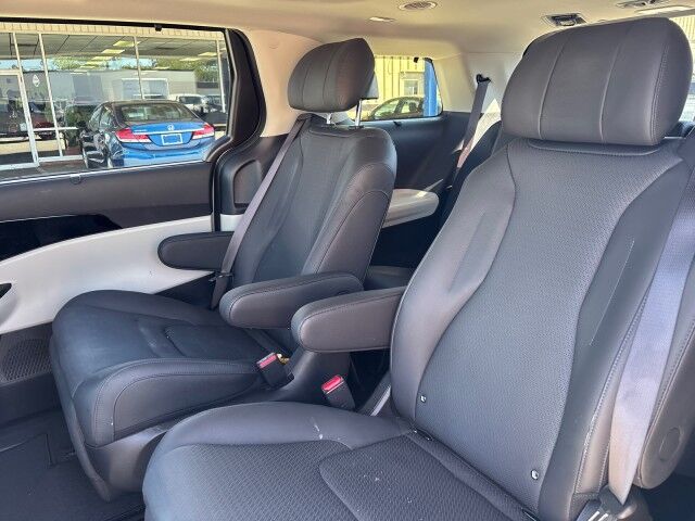2024 Kia Carnival SX Cleveland OH