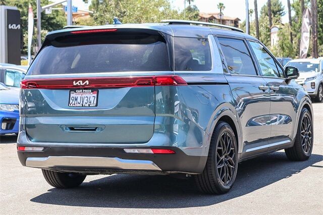 2024 Kia Carnival SX Prestige photo 9