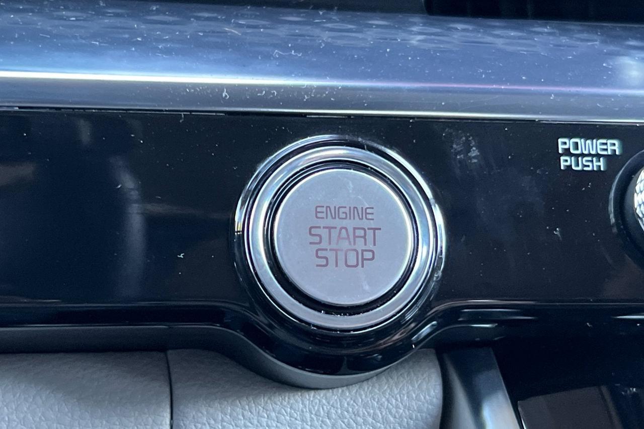 2024 Kia Carnival SX Prestige Roseville CA