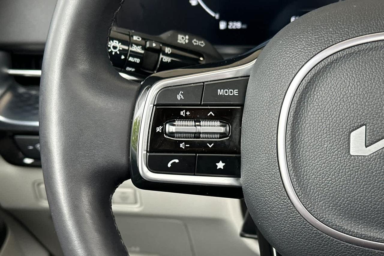 2024 Kia Carnival SX Prestige Roseville CA