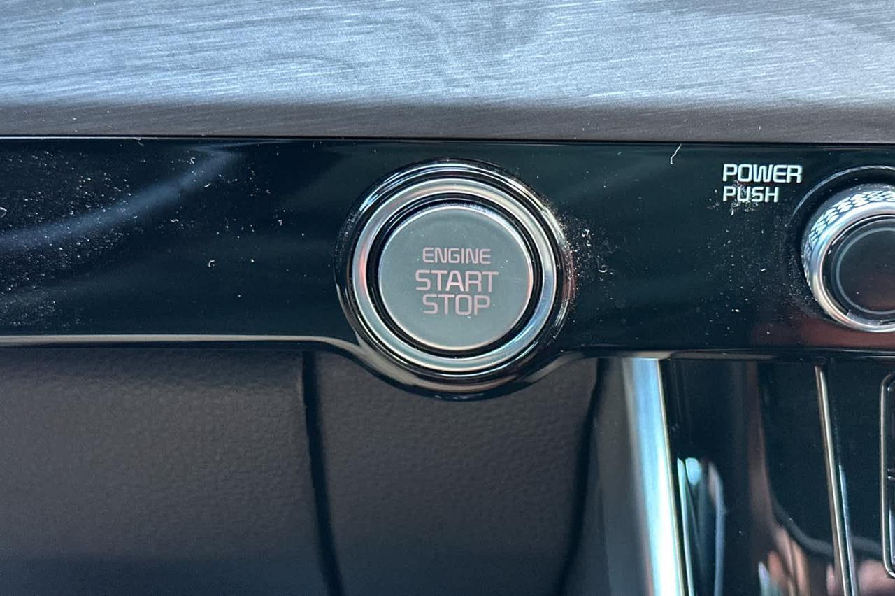 2024 Kia Carnival SX Roseville CA