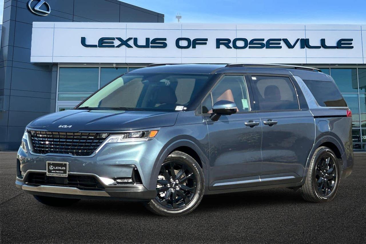 2024 Kia Carnival SX