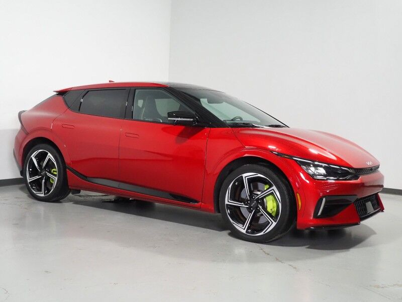 2024 Kia EV6 GT AWD *HEADS-UP DISPLAY, NAVIGATION, ADAPTIVE CRUISE, SAFETY ALERTS, 360 VIEW CAMERAS, MOONROOF, HEATED SPORT SEATS/STEERING, REMOTE PARKING, MERIDIAN AUDIO, WIRELESS CHARGING, APPLE CARPLAY