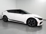 2024 Kia EV6 GT-Line *HEADS-UP DISPLAY, NAVIGATION, ADAPTIVE CRUISE, SAFETY ALERTS, 360 VIEW CAMERAS, MOONROOF, SUEDE LEATHER, CLIMATE SEATS, 19 INCH WHEELS, MERIDIAN AUDIO, WIRELESS CHARGING, ANDROID & APPLE