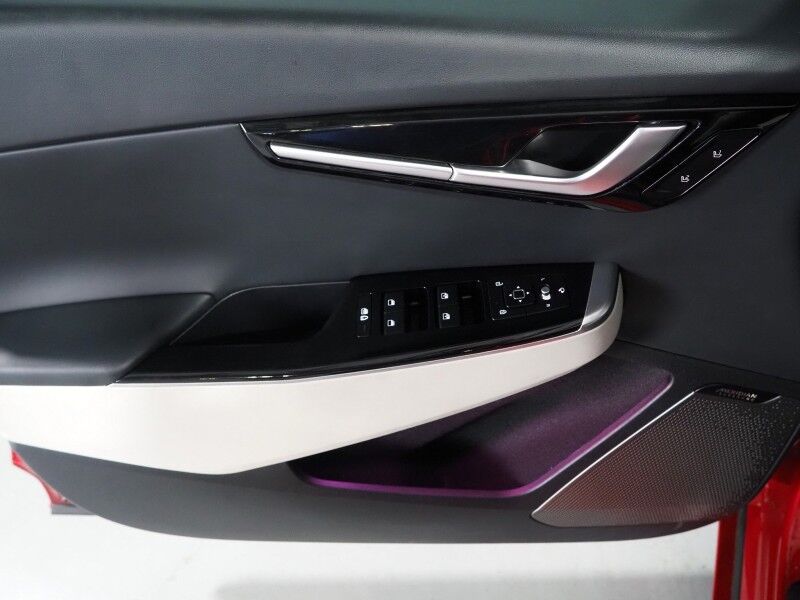 2024 Kia EV6 GT-Line *HEADS-UP DISPLAY, NAVIGATION, ADAPTIVE CRUISE, SAFETY ALERTS, 360 VIEW CAMERAS, MOONROOF, SUEDE LEATHER, CLIMATE SEATS, 19 INCH WHEELS, MERIDIAN AUDIO, WIRELESS CHARGING, ANDROID & APPLE Round Rock TX