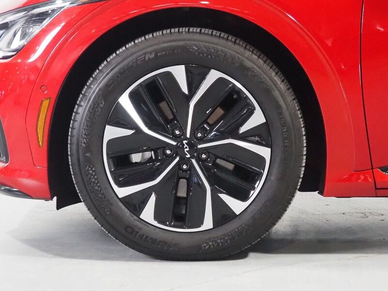 2024 Kia EV6 GT-Line *HEADS-UP DISPLAY, NAVIGATION, ADAPTIVE CRUISE, SAFETY ALERTS, 360 VIEW CAMERAS, MOONROOF, SUEDE LEATHER, CLIMATE SEATS, MERIDIAN AUDIO, WIRELESS CHARGING, ANDROID & APPLE Round Rock TX