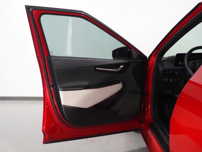 2024 Kia EV6 GT-Line *HEADS-UP DISPLAY, NAVIGATION, ADAPTIVE CRUISE, SAFETY ALERTS, 360 VIEW CAMERAS, MOONROOF, SUEDE LEATHER, CLIMATE SEATS, MERIDIAN AUDIO, WIRELESS CHARGING, ANDROID & APPLE Round Rock TX