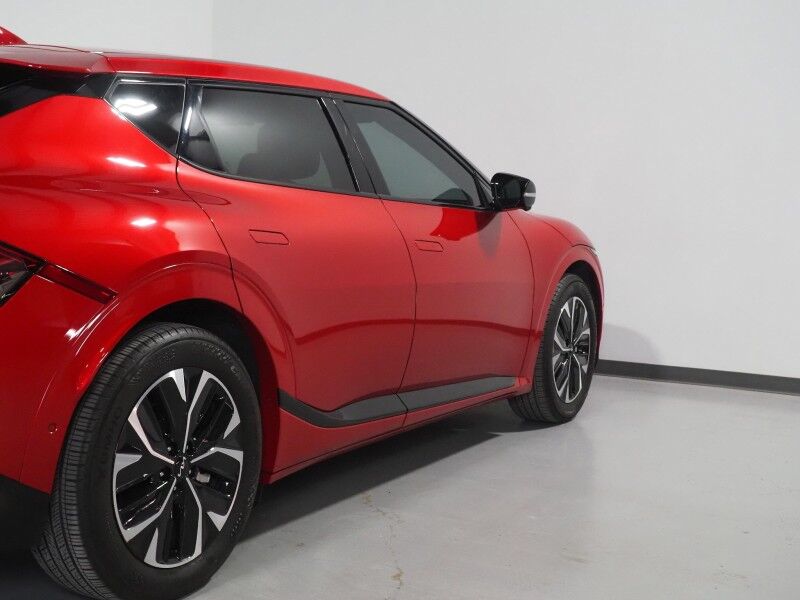 2024 Kia EV6 GT-Line *HEADS-UP DISPLAY, NAVIGATION, ADAPTIVE CRUISE, SAFETY ALERTS, 360 VIEW CAMERAS, MOONROOF, SUEDE LEATHER, CLIMATE SEATS, MERIDIAN AUDIO, WIRELESS CHARGING, ANDROID & APPLE Round Rock TX