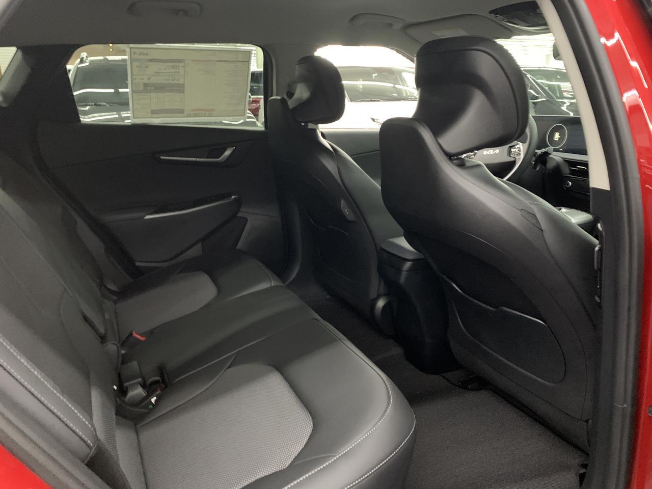 2024 Kia EV6 Light Long Range AWD Benwood WV