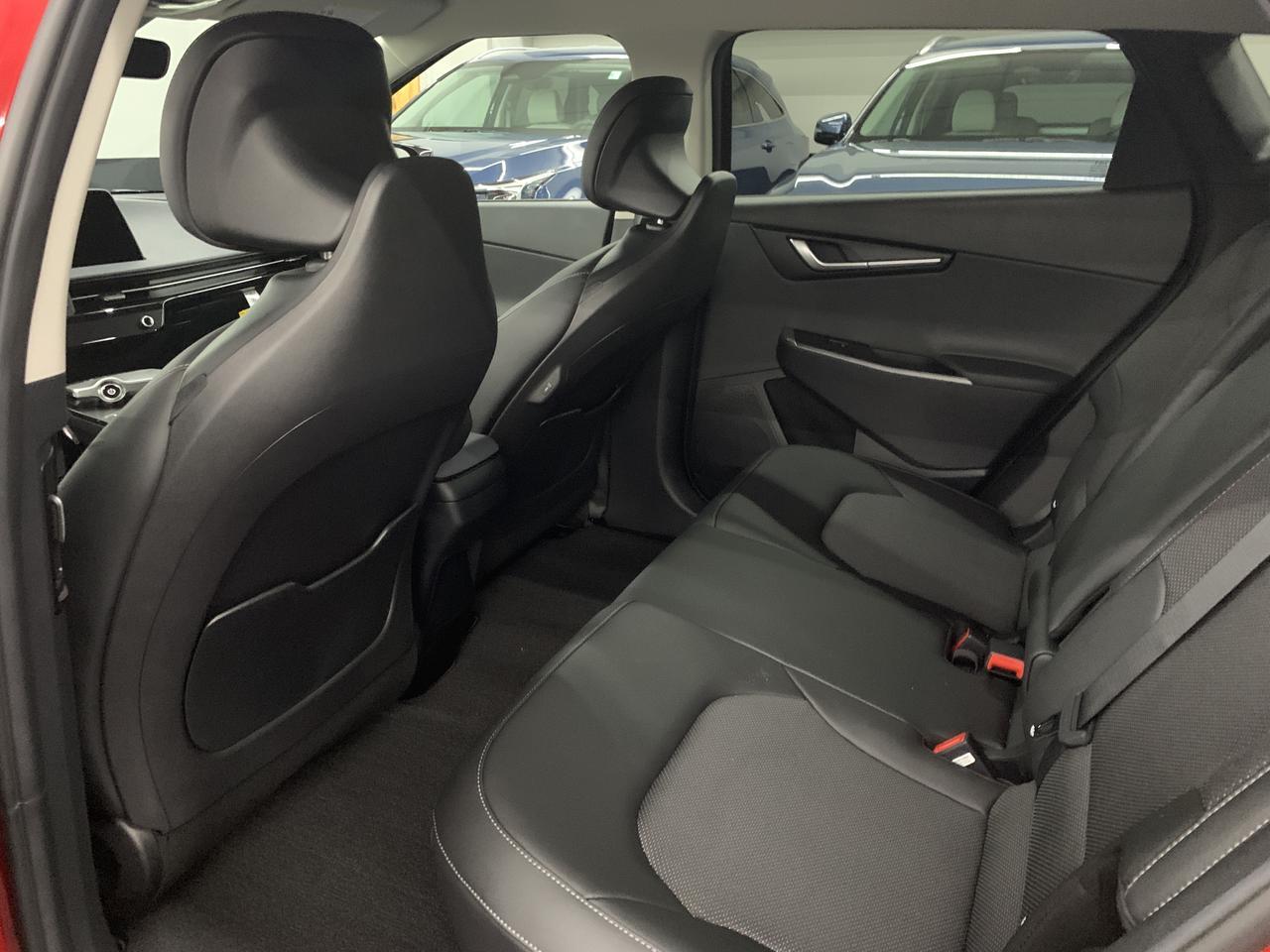 2024 Kia EV6 Light Long Range AWD Benwood WV