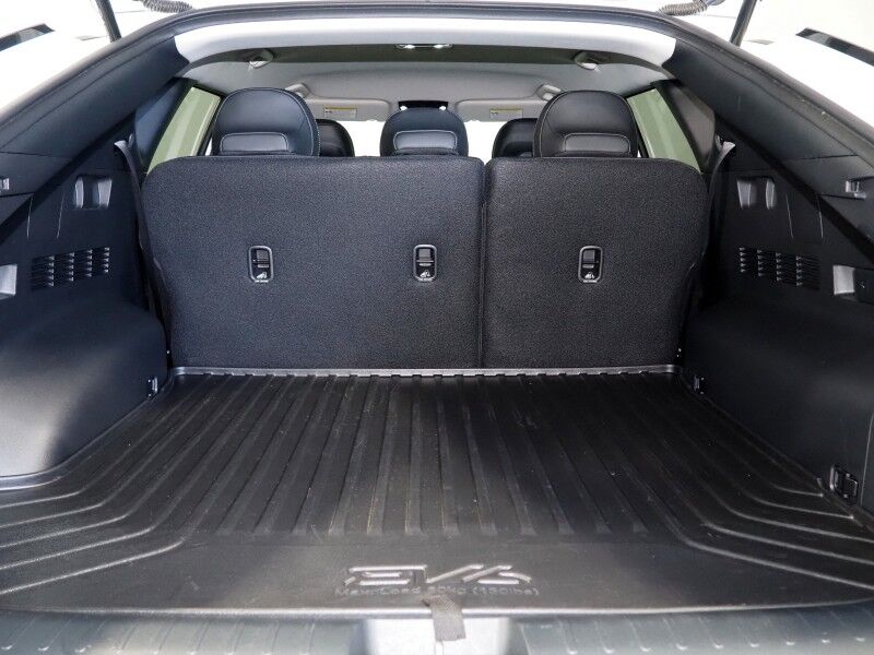 2024 Kia EV6 Light Long Range RWD *NAVIGATION, SAFETY ALERTS, ADAPTIVE CRUISE, BACKUP-CAMERA, DIGITAL COCKPIT, HEATED SEATS, REMOTE START, 19 INCH WHEELS, WIRELESS CHARGING, ANDROID & APPLE Round Rock TX