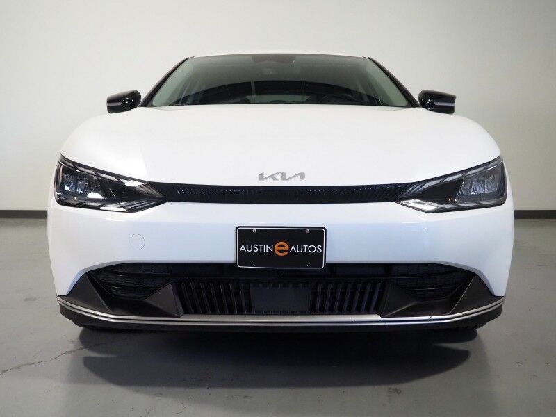 2024 Kia EV6 Light Long Range RWD *NAVIGATION, SAFETY ALERTS, ADAPTIVE CRUISE, BACKUP-CAMERA, DIGITAL COCKPIT, HEATED SEATS, REMOTE START, 19 INCH WHEELS, WIRELESS CHARGING, ANDROID & APPLE Round Rock TX