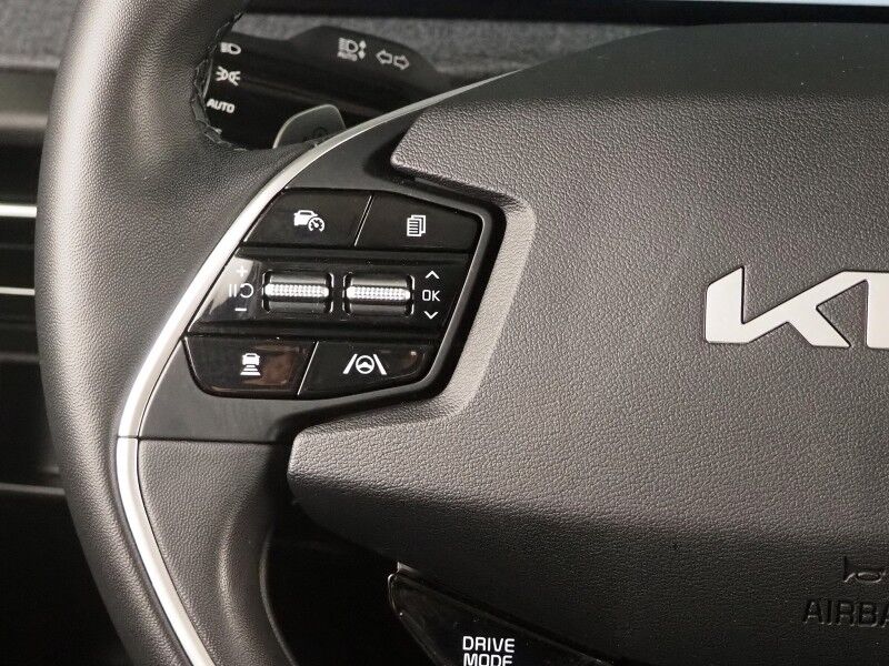 2024 Kia EV6 Wind AWD *NAVIGATION, SAFETY ALERTS, ADAPTIVE CRUISE, 360 VIEW CAMERAS, DIGITAL COCKPIT, VEGAN LEATHER, CLIMATE SEATS, WIRELESS CHARING, MERIDIAN AUDIO, ANDROID & APPLE Round Rock TX