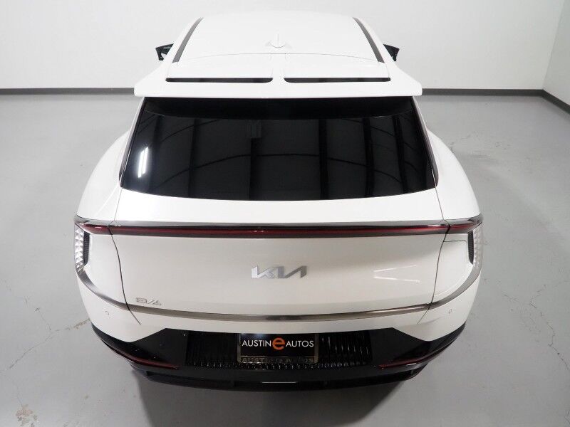 2024 Kia EV6 Wind AWD *NAVIGATION, SAFETY ALERTS, ADAPTIVE CRUISE, 360 VIEW CAMERAS, DIGITAL COCKPIT, VEGAN LEATHER, CLIMATE SEATS, WIRELESS CHARING, MERIDIAN AUDIO, ANDROID & APPLE Round Rock TX