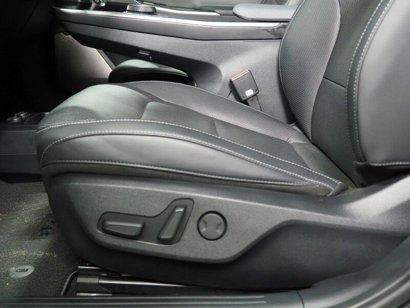 2024 Kia EV6 Wind AWD *NAVIGATION, SAFETY ALERTS, ADAPTIVE CRUISE, 360 VIEW CAMERAS, DIGITAL COCKPIT, VEGAN LEATHER, CLIMATE SEATS, WIRELESS CHARING, MERIDIAN AUDIO, ANDROID & APPLE Round Rock TX