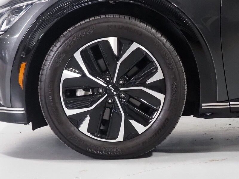 2024 Kia EV6 Wind AWD *NAVIGATION, SAFETY ALERTS, ADAPTIVE CRUISE, 360 VIEW CAMERAS, DIGITAL COCKPIT, VEGAN LEATHER, CLIMATE SEATS, WIRELESS CHARING, MERIDIAN AUDIO, ANDROID & APPLE Round Rock TX