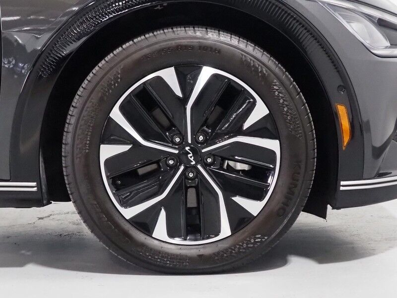 2024 Kia EV6 Wind AWD *NAVIGATION, SAFETY ALERTS, ADAPTIVE CRUISE, 360 VIEW CAMERAS, DIGITAL COCKPIT, VEGAN LEATHER, CLIMATE SEATS, WIRELESS CHARING, MERIDIAN AUDIO, ANDROID & APPLE Round Rock TX