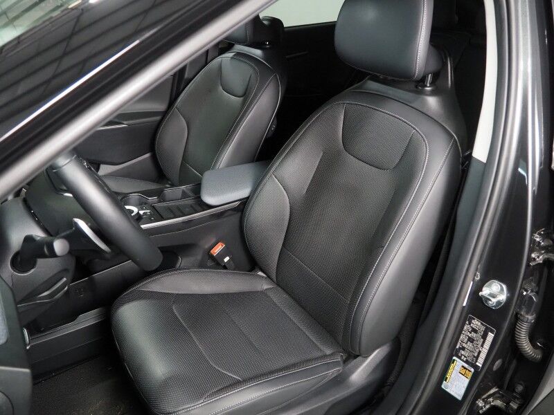 2024 Kia EV6 Wind AWD *NAVIGATION, SAFETY ALERTS, ADAPTIVE CRUISE, 360 VIEW CAMERAS, DIGITAL COCKPIT, VEGAN LEATHER, CLIMATE SEATS, WIRELESS CHARING, MERIDIAN AUDIO, ANDROID & APPLE Round Rock TX