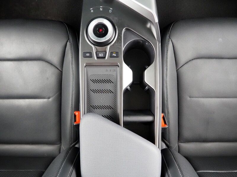2024 Kia EV6 Wind AWD *NAVIGATION, SAFETY ALERTS, ADAPTIVE CRUISE, 360 VIEW CAMERAS, DIGITAL COCKPIT, VEGAN LEATHER, CLIMATE SEATS, WIRELESS CHARING, MERIDIAN AUDIO, ANDROID & APPLE Round Rock TX