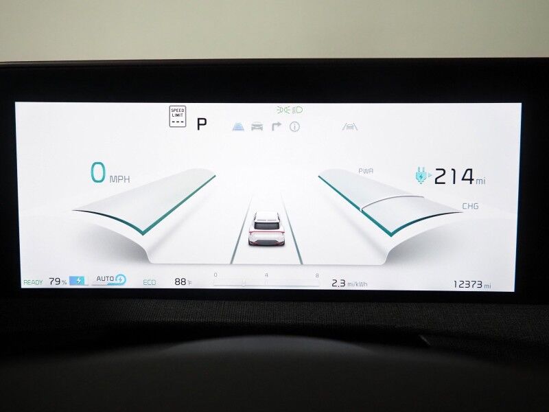 2024 Kia EV6 Wind AWD *NAVIGATION, SAFETY ALERTS, ADAPTIVE CRUISE, 360 VIEW CAMERAS, DIGITAL COCKPIT, VEGAN LEATHER, CLIMATE SEATS, WIRELESS CHARING, MERIDIAN AUDIO, ANDROID & APPLE Round Rock TX